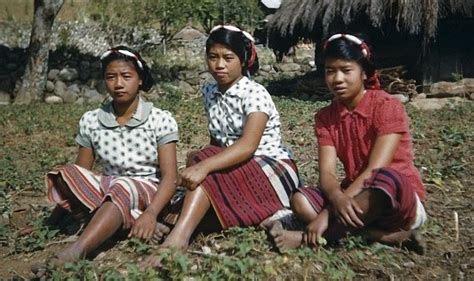 bontoc costume|The Bontok People of the Philippines: History, Culture, .